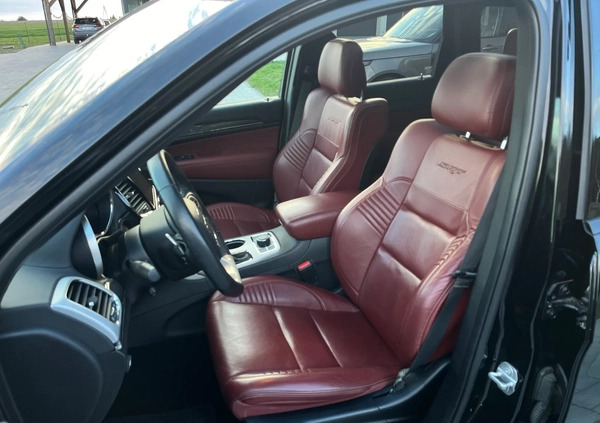 Jeep Grand Cherokee cena 185000 przebieg: 75000, rok produkcji 2016 z Bielsko-Biała małe 781